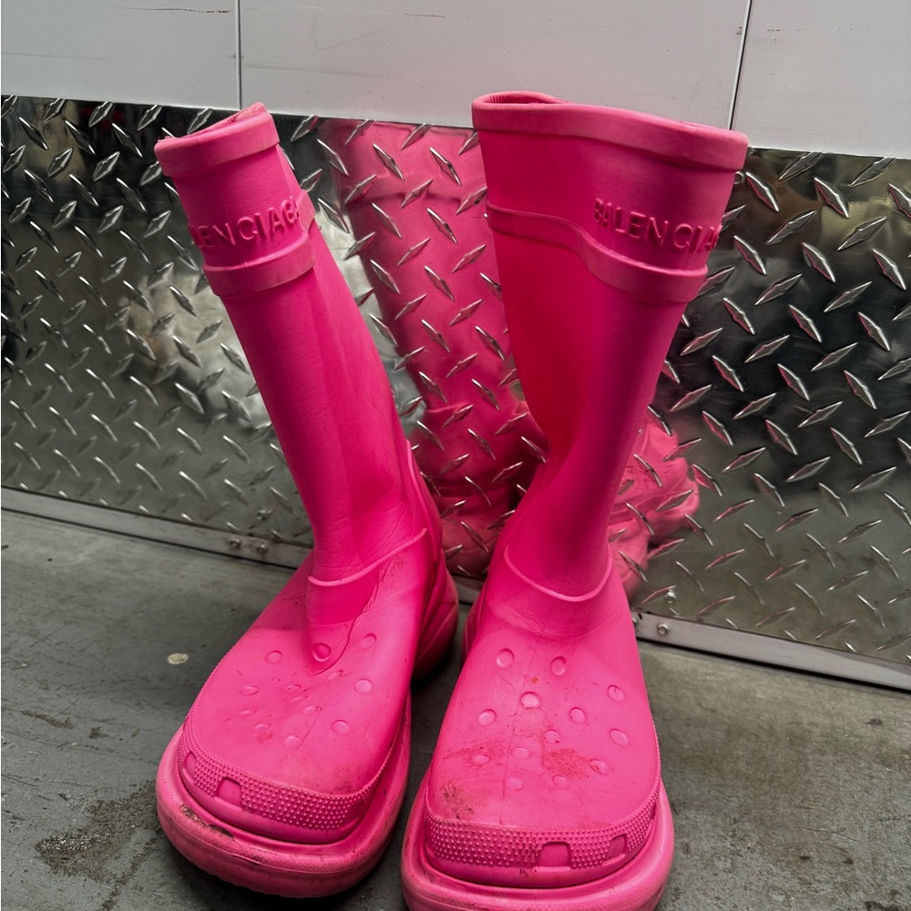 Balenciaga Fuchsia Rubber Footwear